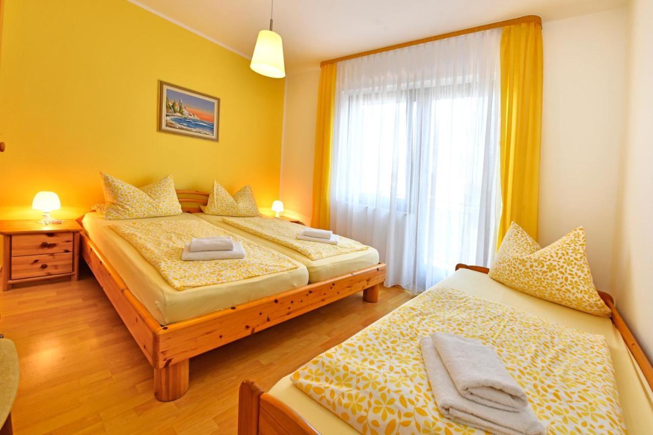 Apartments Jasmina Poreč Exterior foto