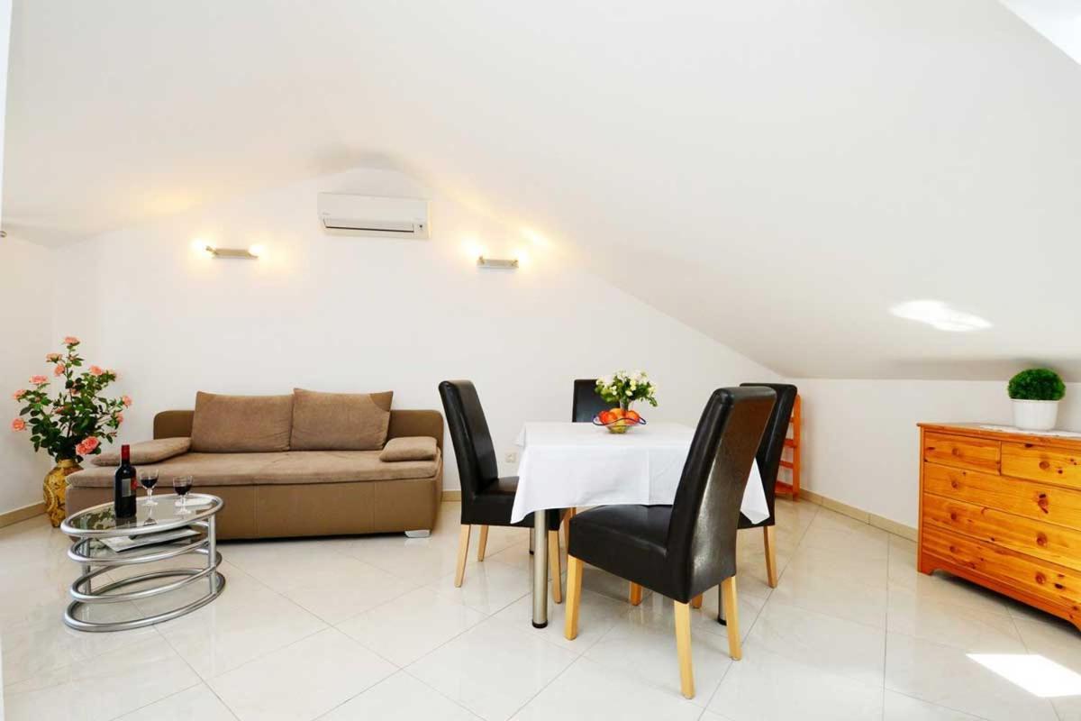 Apartments Jasmina Poreč Habitación foto