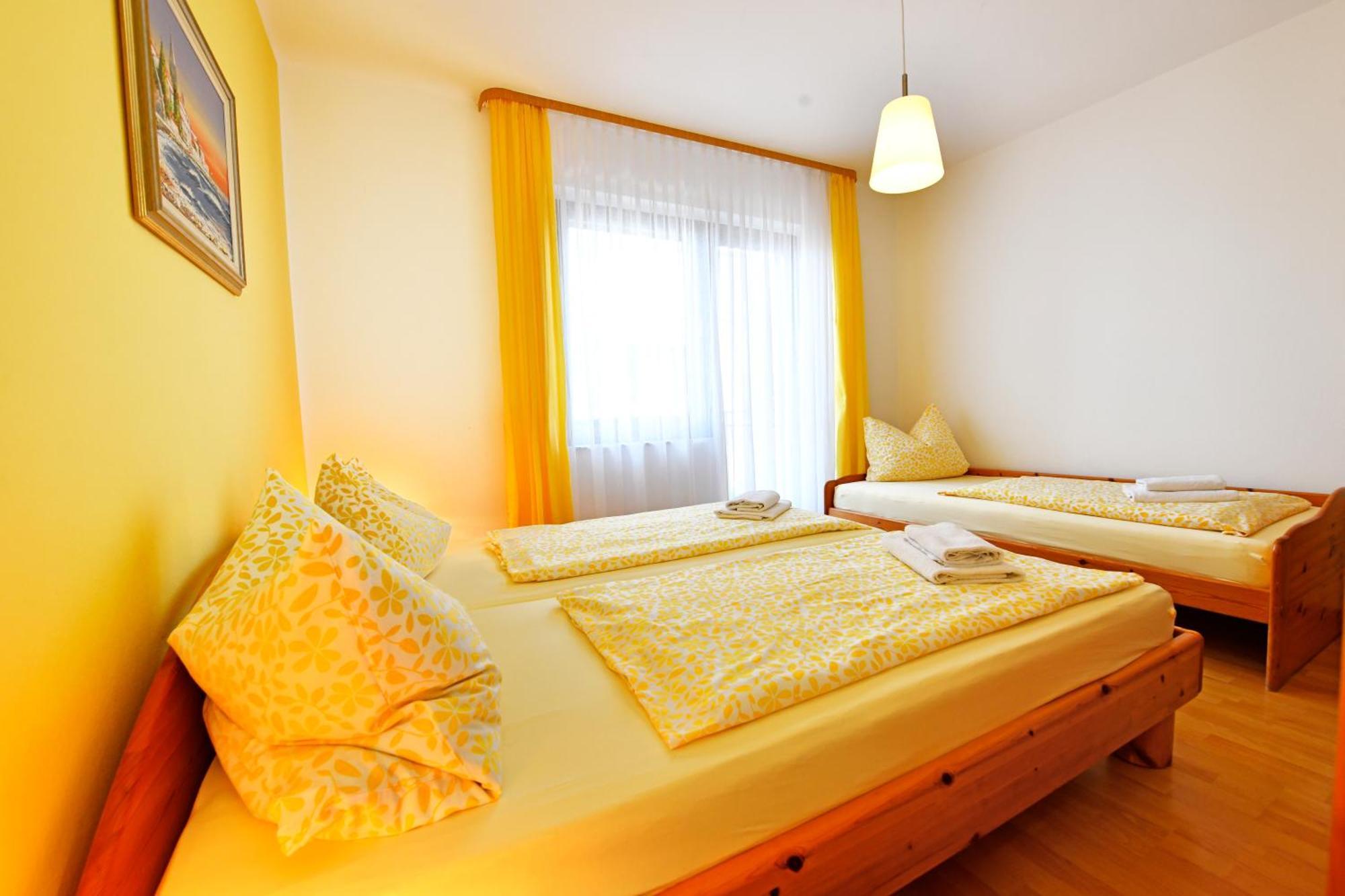 Apartments Jasmina Poreč Exterior foto