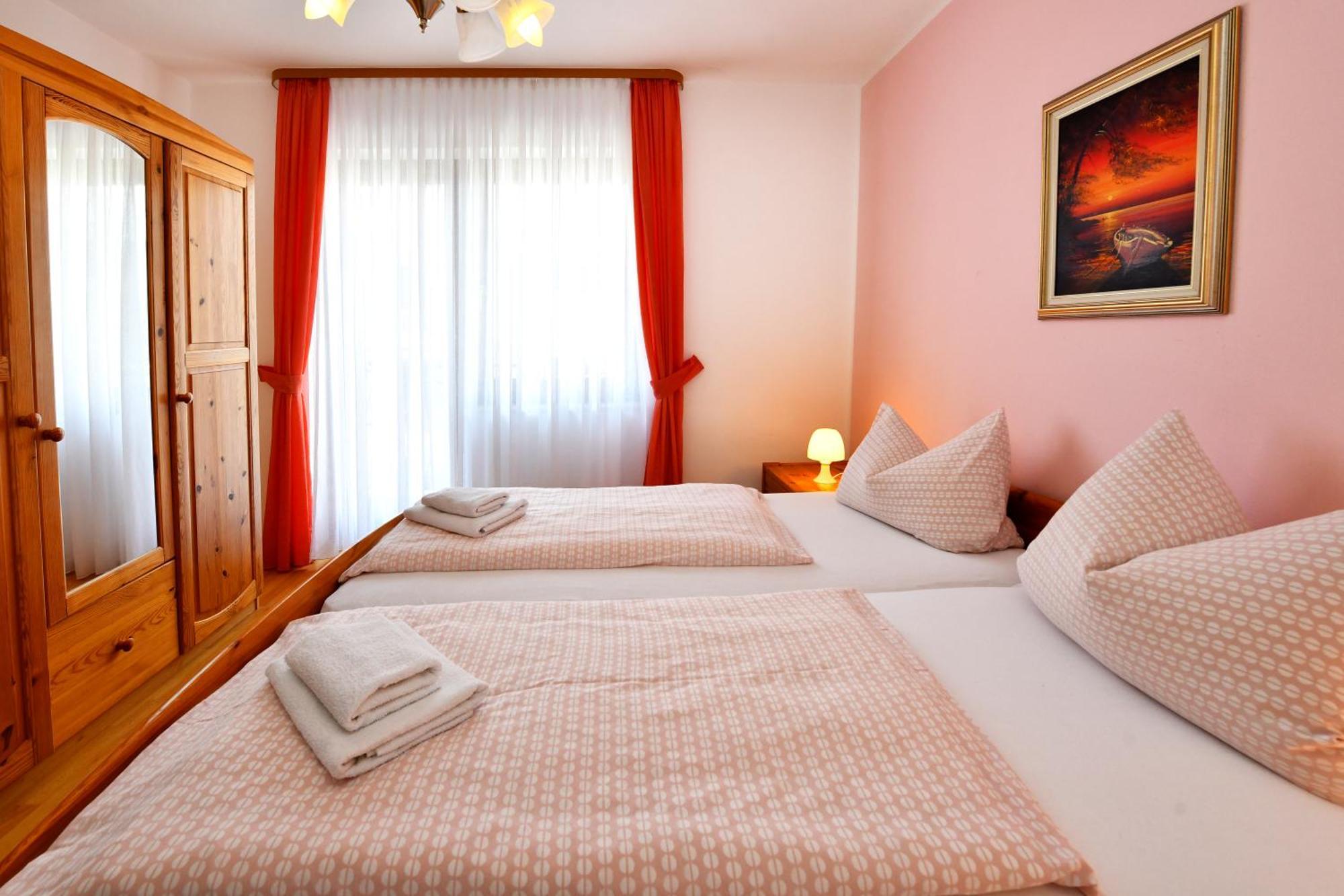 Apartments Jasmina Poreč Exterior foto